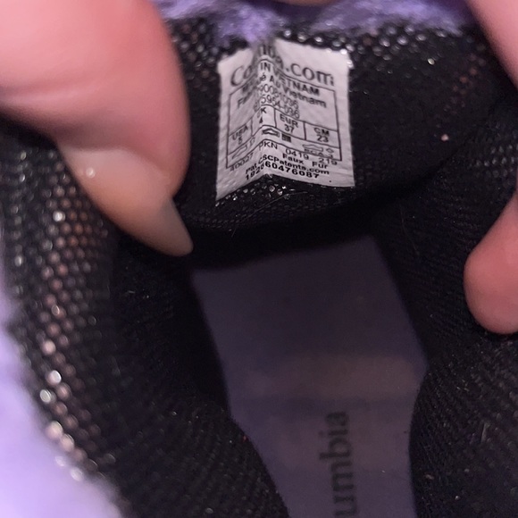 Columbia winter/boots - Picture 4 of 4